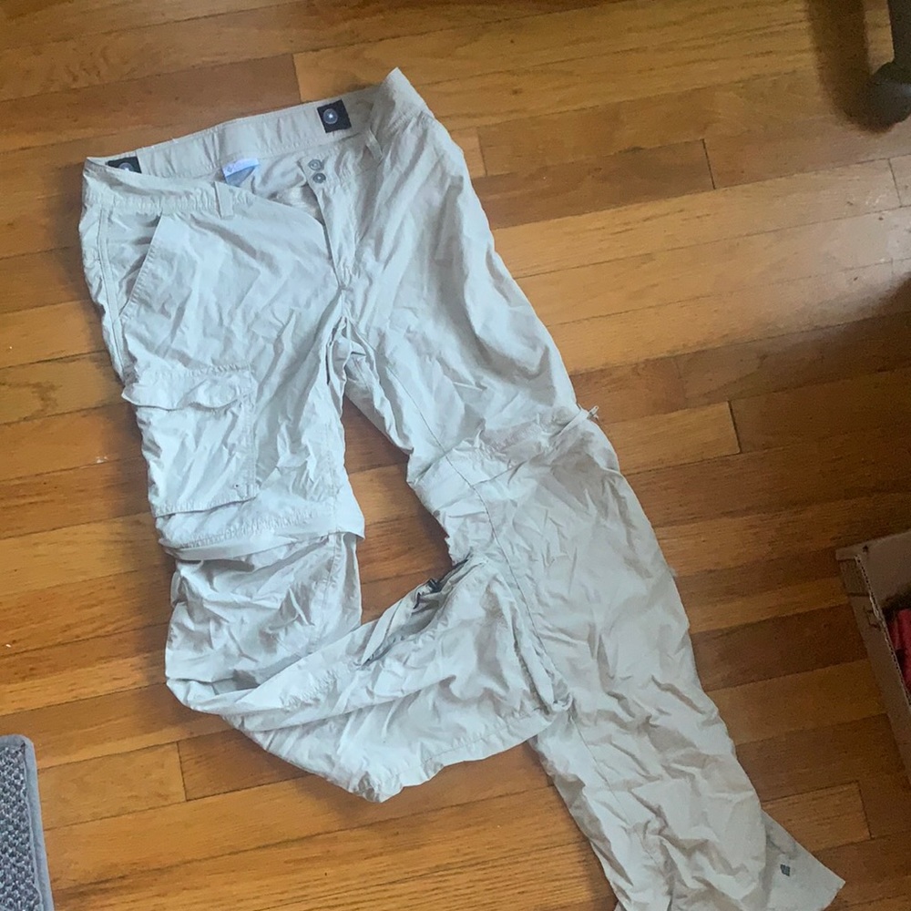 Columbia Hiking Pants (zip off)